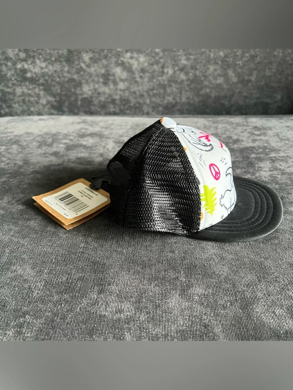 NWT The North Face Kids Trucker Hat Size XS (6-24 Months)